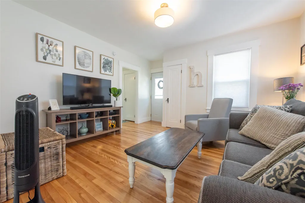 3 Broad Avenue Concord NH 03301