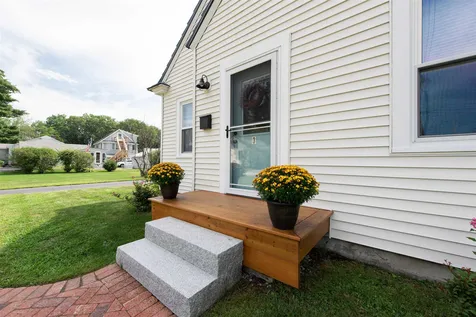 3 Broad Avenue Concord NH 03301