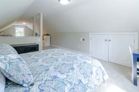 19 Brunswick Circle Pelham NH 03076