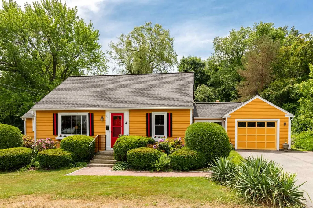 4 Parker Street Dover NH 03820