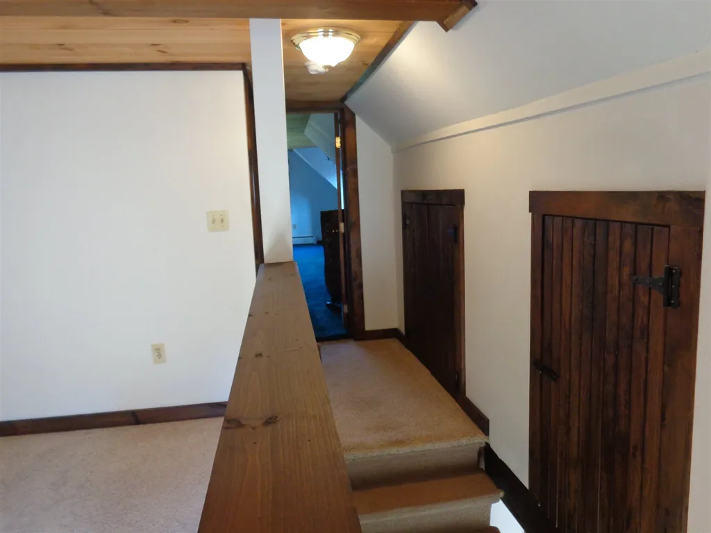 17 Grafton Road Alexandria NH 03222