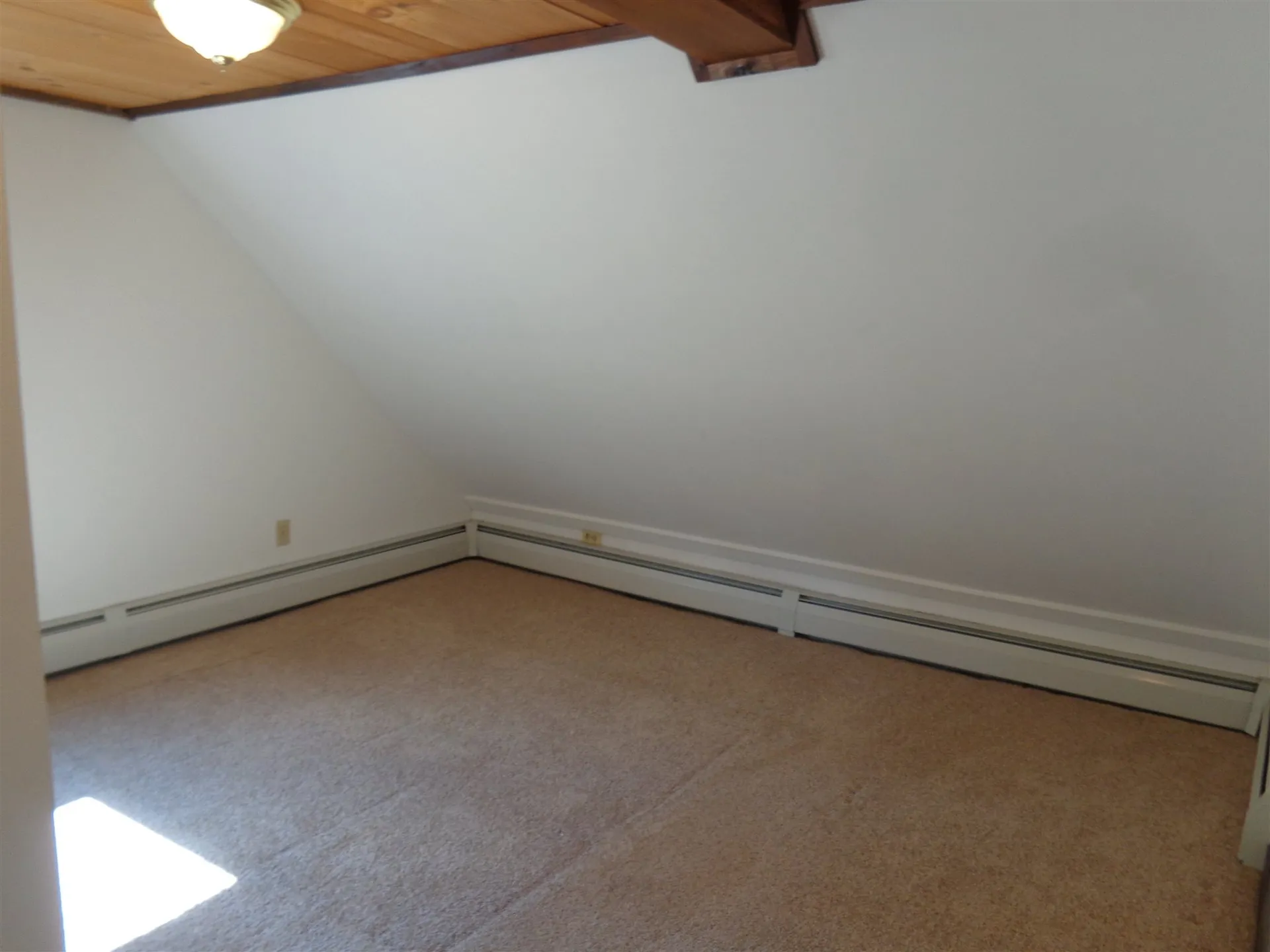 17 Grafton Road Alexandria NH 03222
