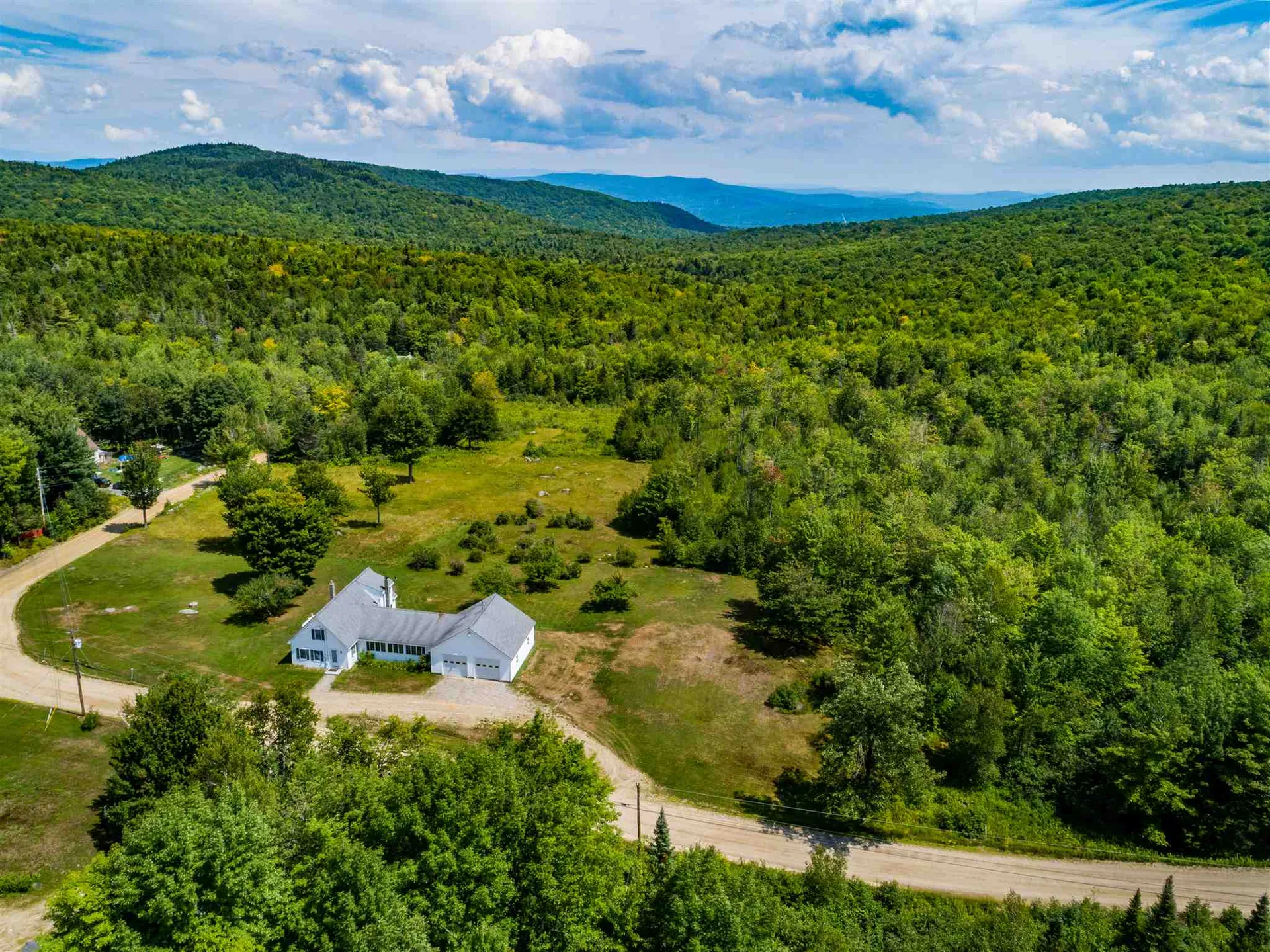 17 Grafton Road Alexandria NH 03222