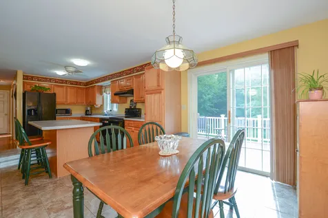 16 Dean Drive Dover NH 03820
