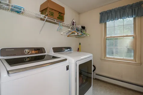 16 Dean Drive Dover NH 03820