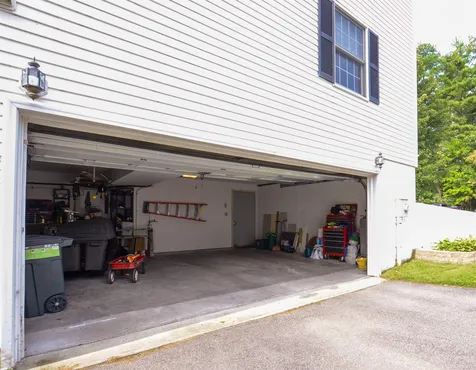 16 Dean Drive Dover NH 03820