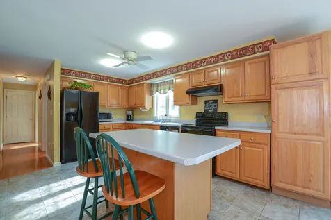 16 Dean Drive Dover NH 03820