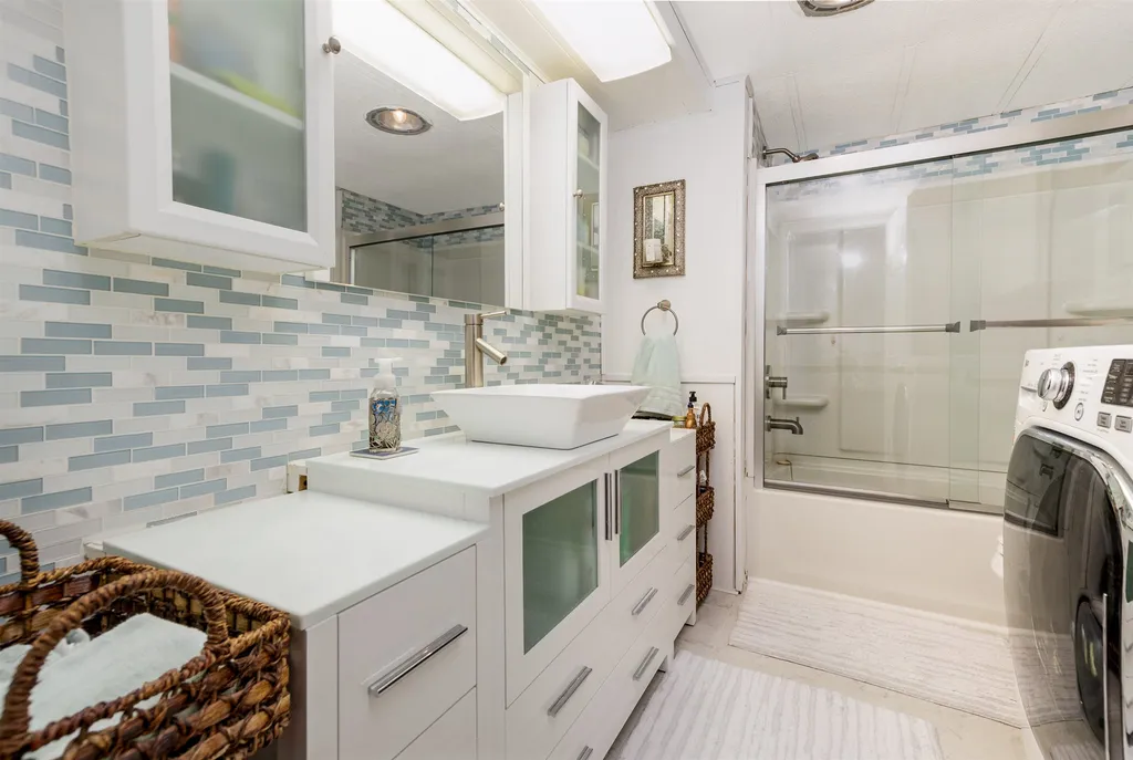 5 S Cranberry Lane Rochester NH 03867