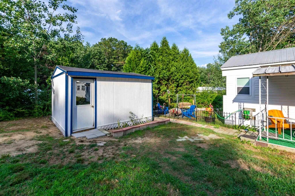 5 S Cranberry Lane Rochester NH 03867