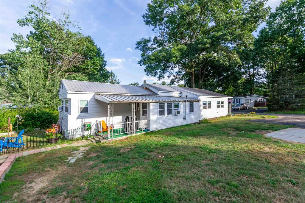 5 S Cranberry Lane Rochester NH 03867