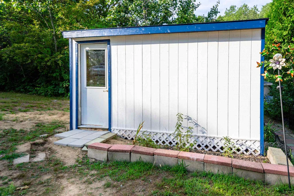 5 S Cranberry Lane Rochester NH 03867
