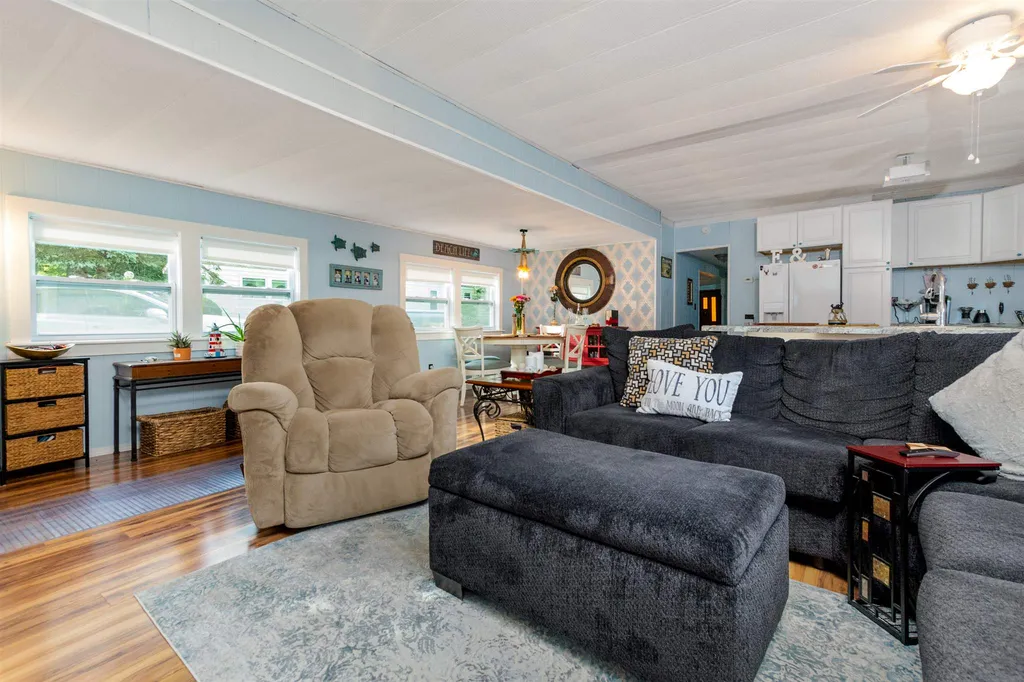 5 S Cranberry Lane Rochester NH 03867