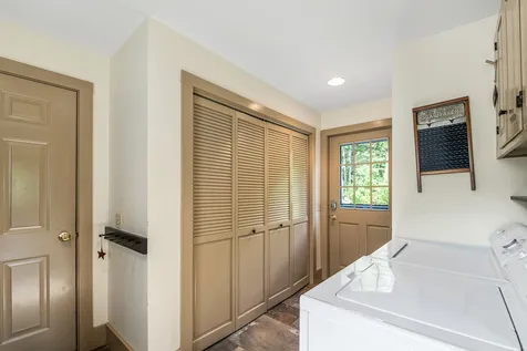 151 Shindagan Road Wilmot NH 03287
