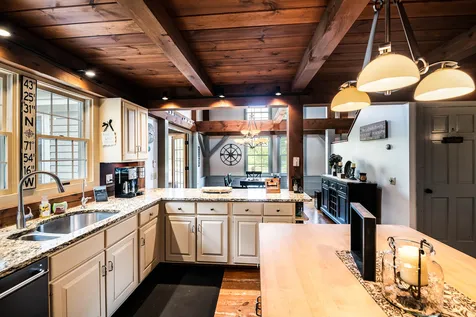 151 Shindagan Road Wilmot NH 03287