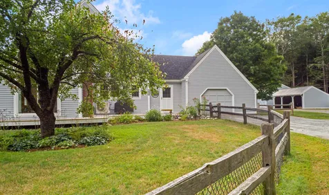 151 Shindagan Road Wilmot NH 03287