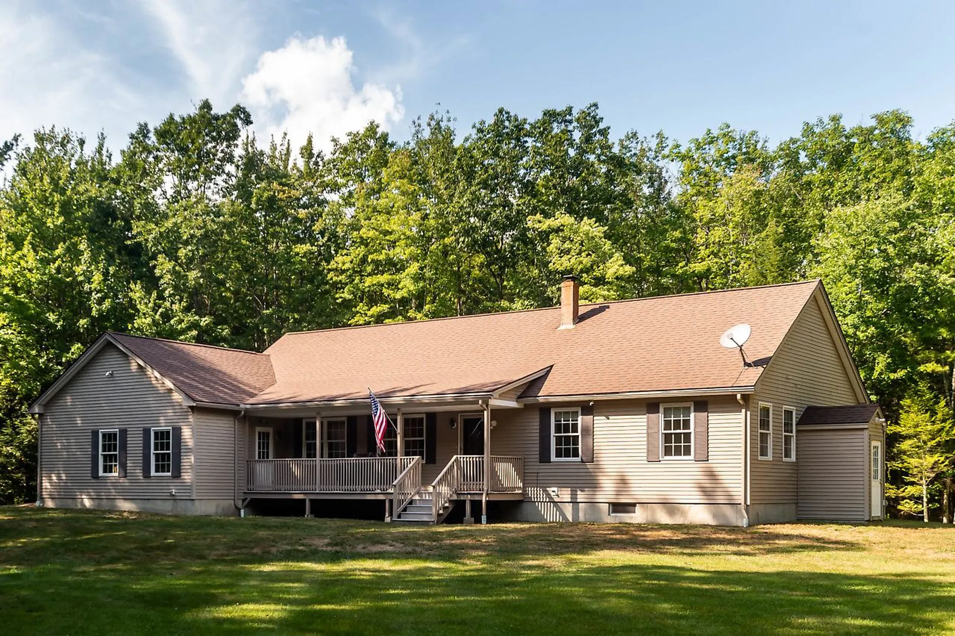 26 Brenda Lane Rochester NH 03867