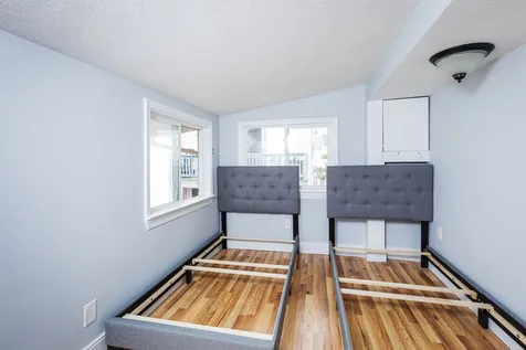 18 Perkins Avenue Hampton NH 03842
