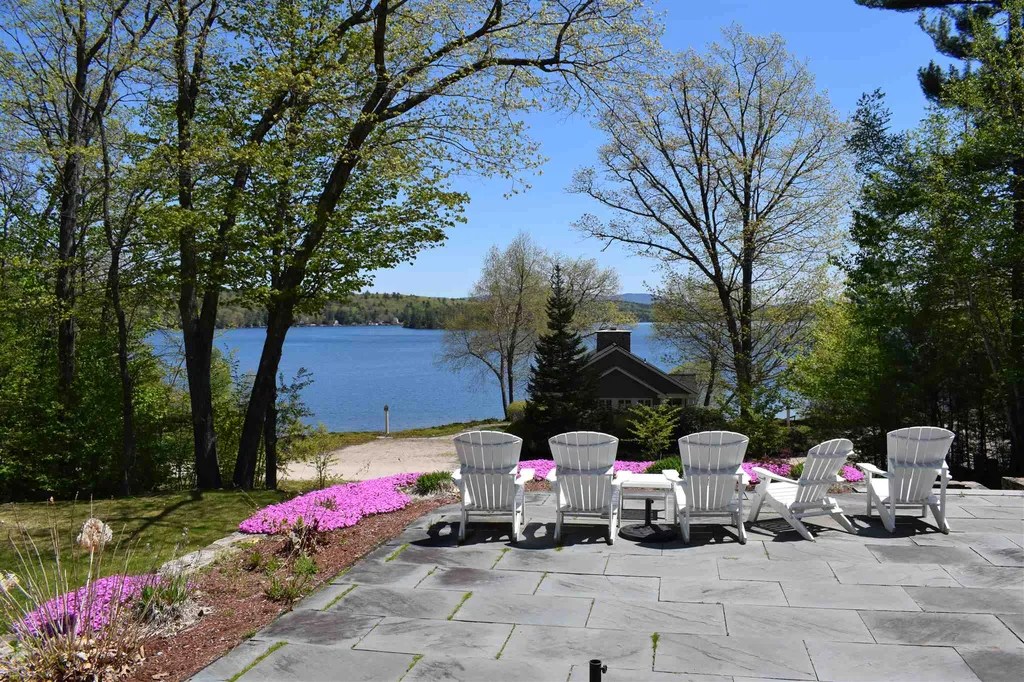 11 Lower Waldron Road Meredith NH 03253