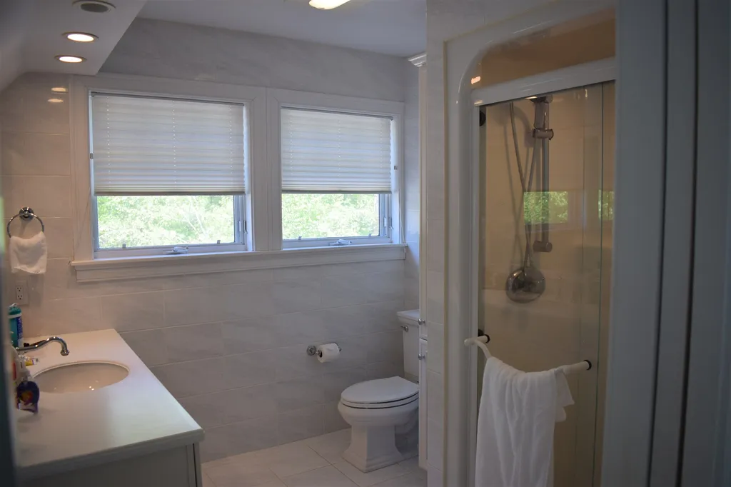 11 Lower Waldron Road Meredith NH 03253