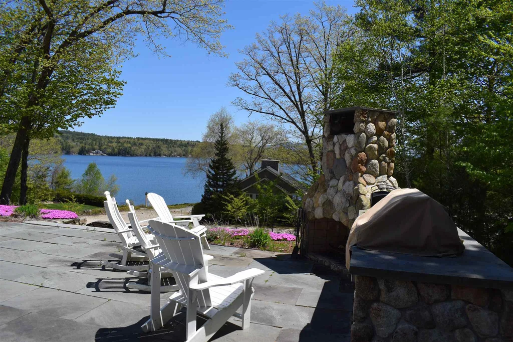 11 Lower Waldron Road Meredith NH 03253