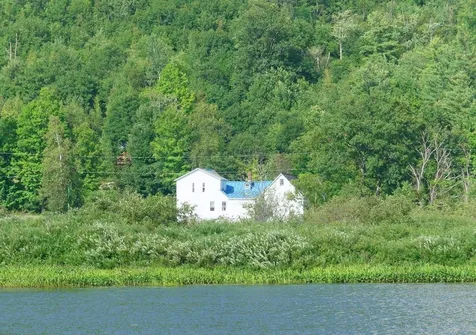 88 Cash Street Croydon NH 03773