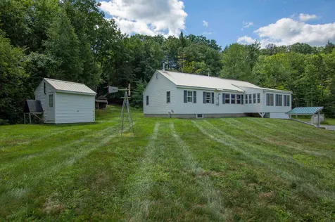 88 Duke Road Newfane VT 05345
