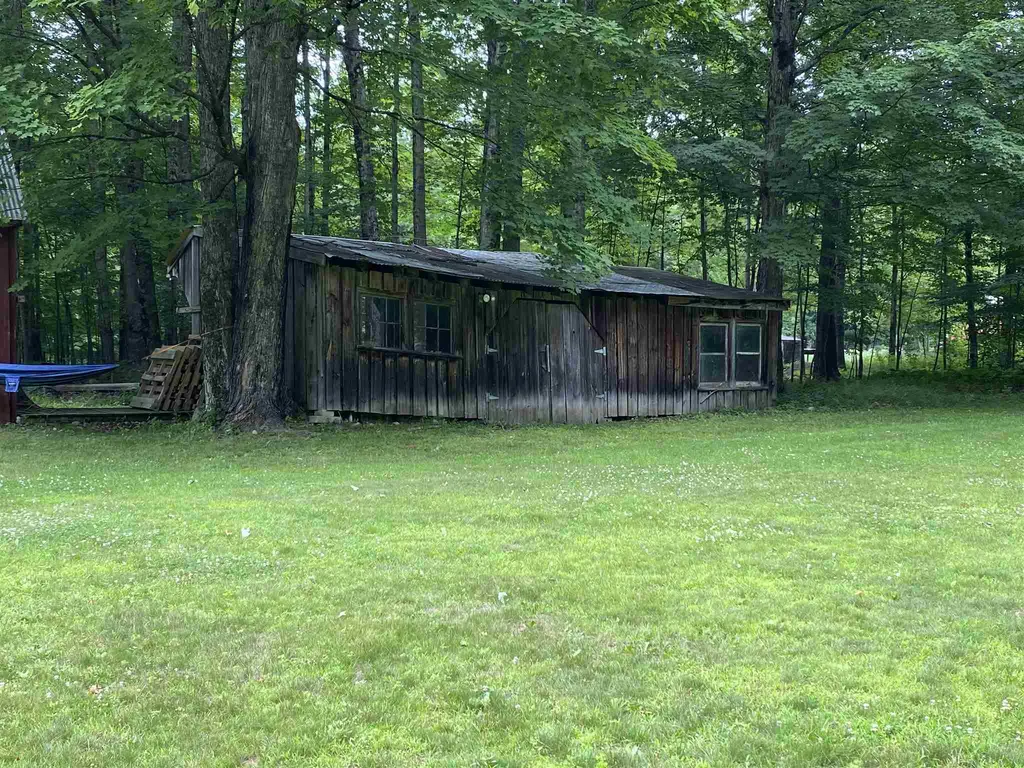 368 Olde Pine Lane Wallingford VT 05773