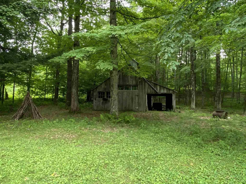368 Olde Pine Lane Wallingford VT 05773