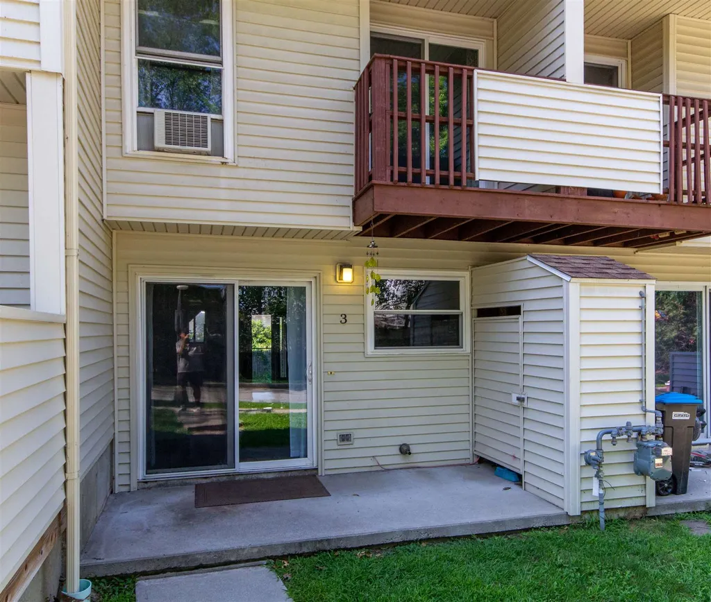 209 Pearl Street Essex VT 05452