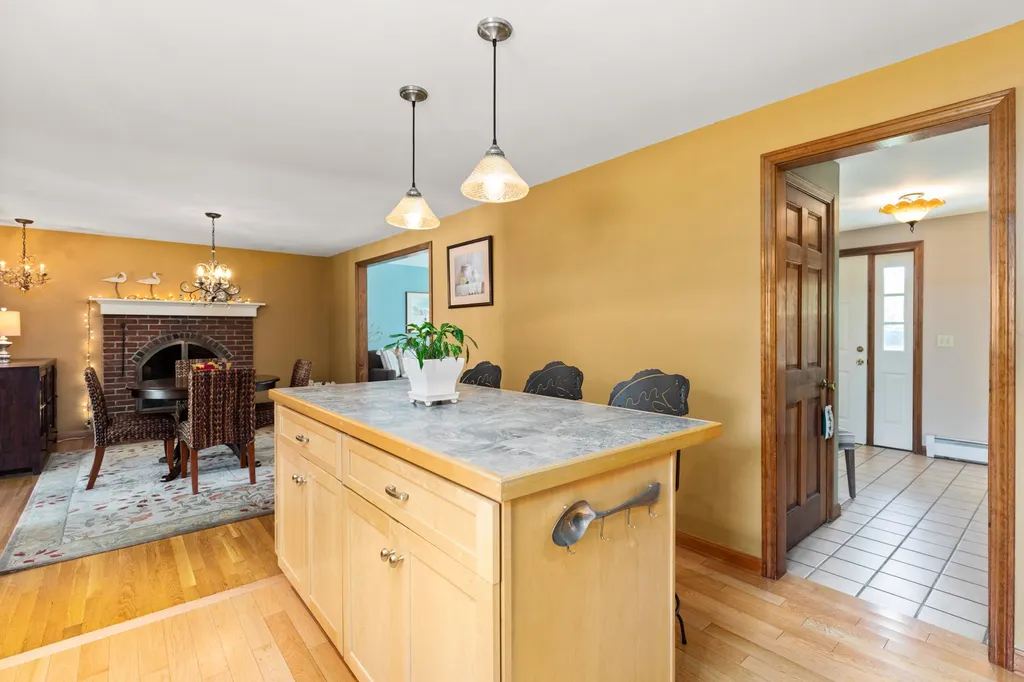 70 Park Avenue Hampton NH 03842