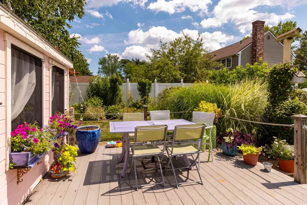 70 Park Avenue Hampton NH 03842