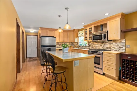 70 Park Avenue Hampton NH 03842