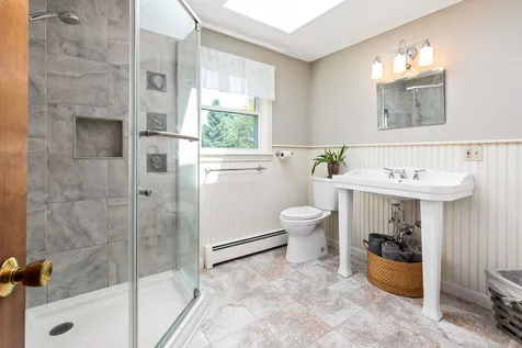 70 Park Avenue Hampton NH 03842
