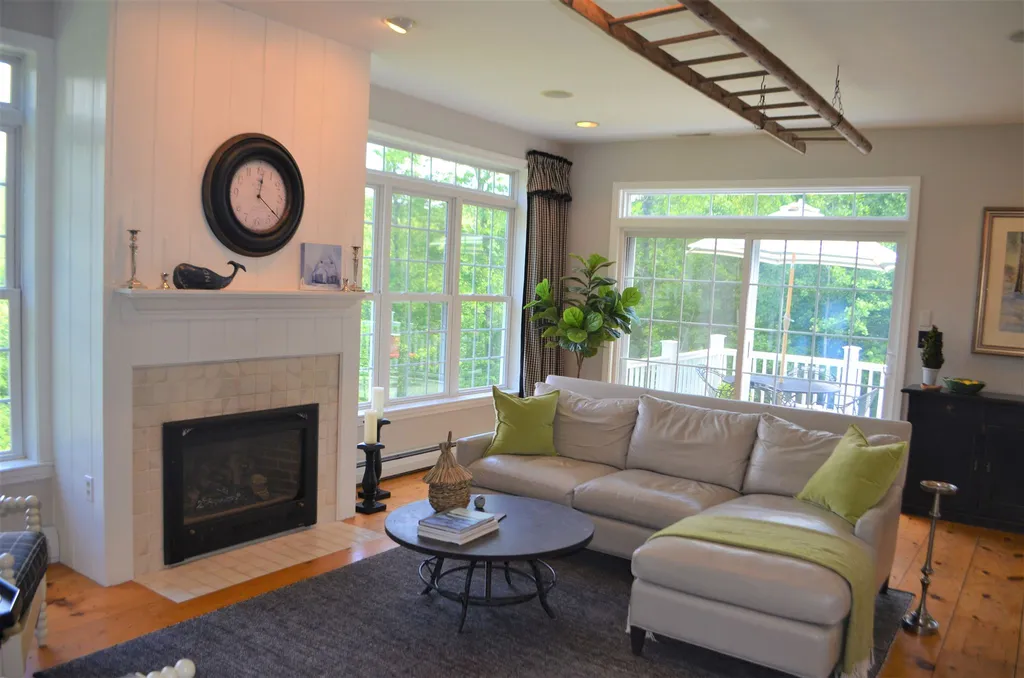 66 Colleague Pond Road Henniker NH 03242