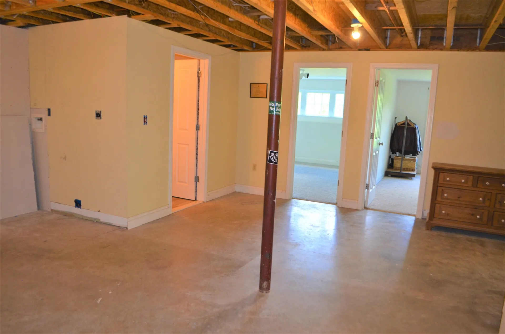66 Colleague Pond Road Henniker NH 03242