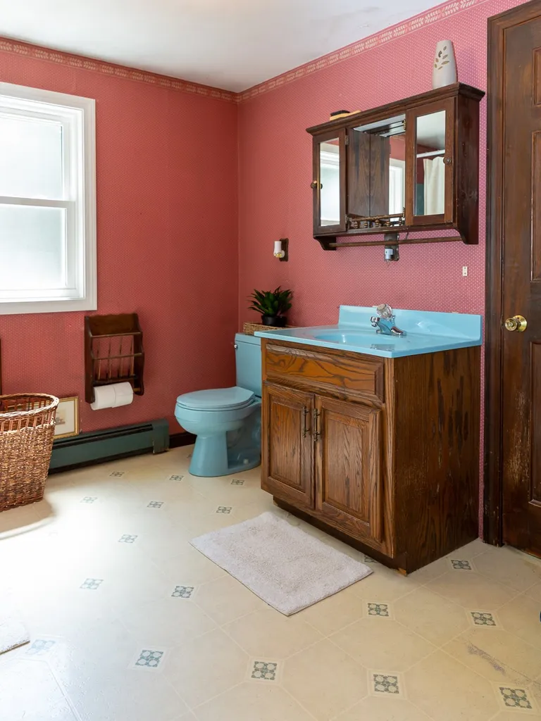 10 Hemlock Road Kensington NH 03833