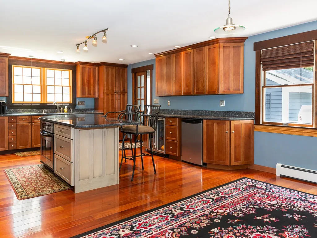 10 Hemlock Road Kensington NH 03833