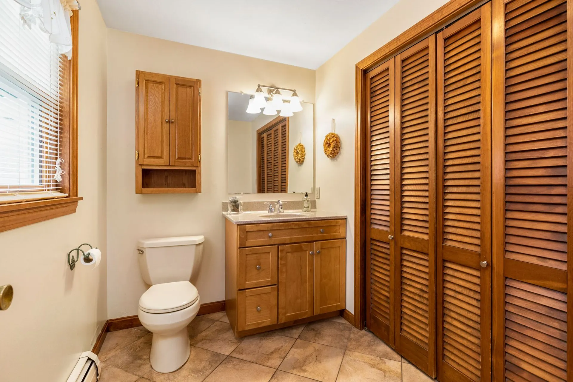 59 Forest Street Londonderry NH 03053