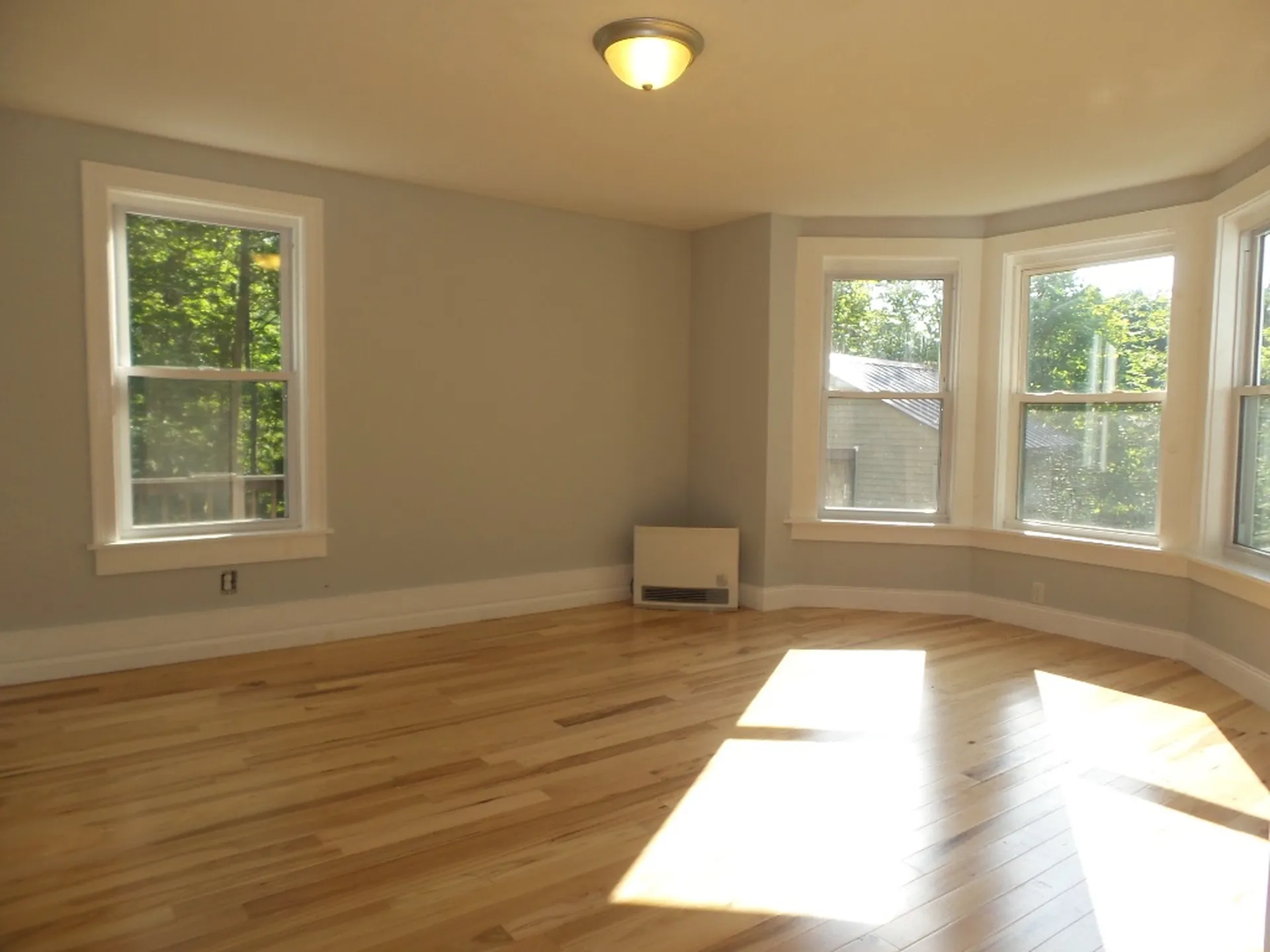 87 Stark Street Laconia NH 03246