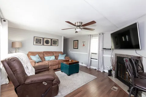 18 Eglin Boulevard Londonderry NH 03053