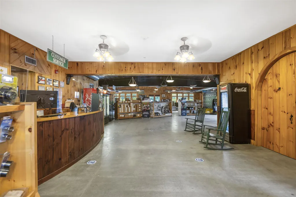 13 Ridge Road Ashland NH 03217