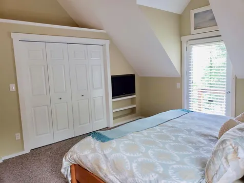 561 Glen Brook Road Stowe VT 05672