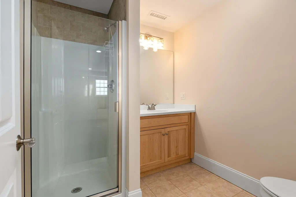 9 Thorwald Avenue Hampton NH 03842