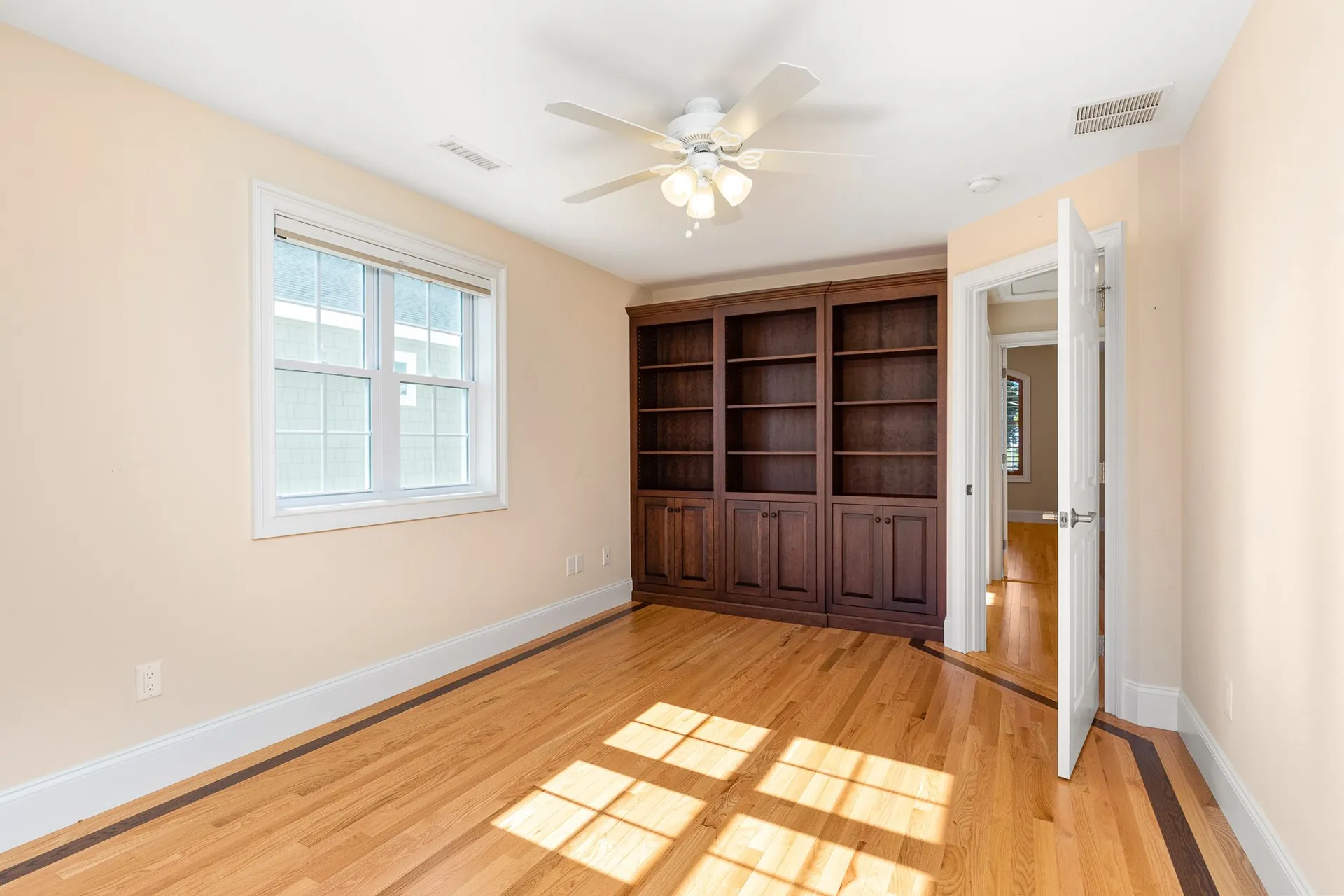 9 Thorwald Avenue Hampton NH 03842