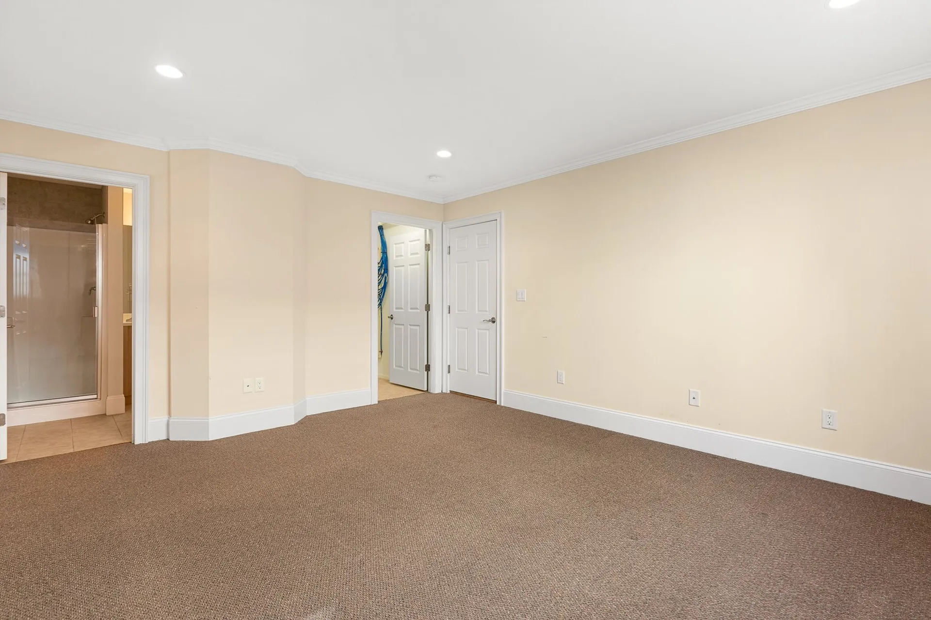 9 Thorwald Avenue Hampton NH 03842