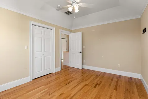 9 Thorwald Avenue Hampton NH 03842