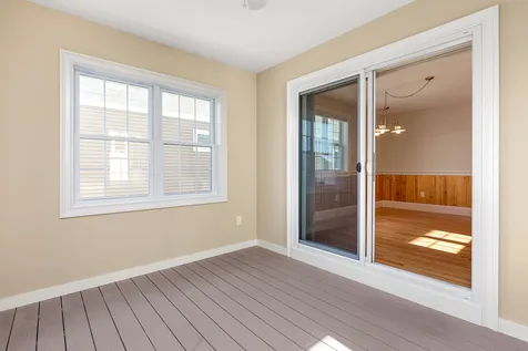 9 Thorwald Avenue Hampton NH 03842
