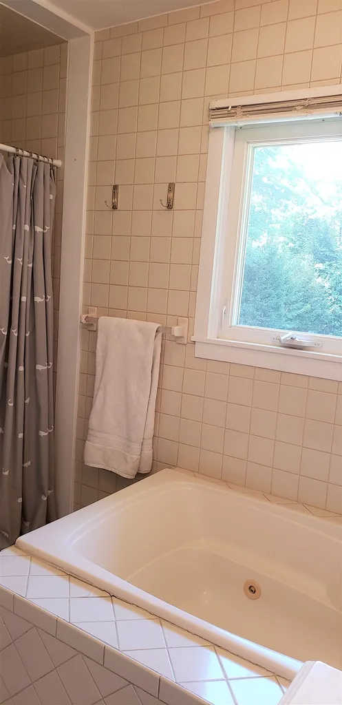 304 Oak Street Newport NH 03773