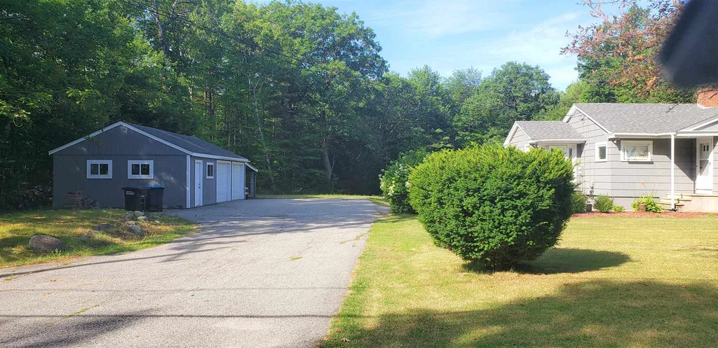 304 Oak Street Newport NH 03773