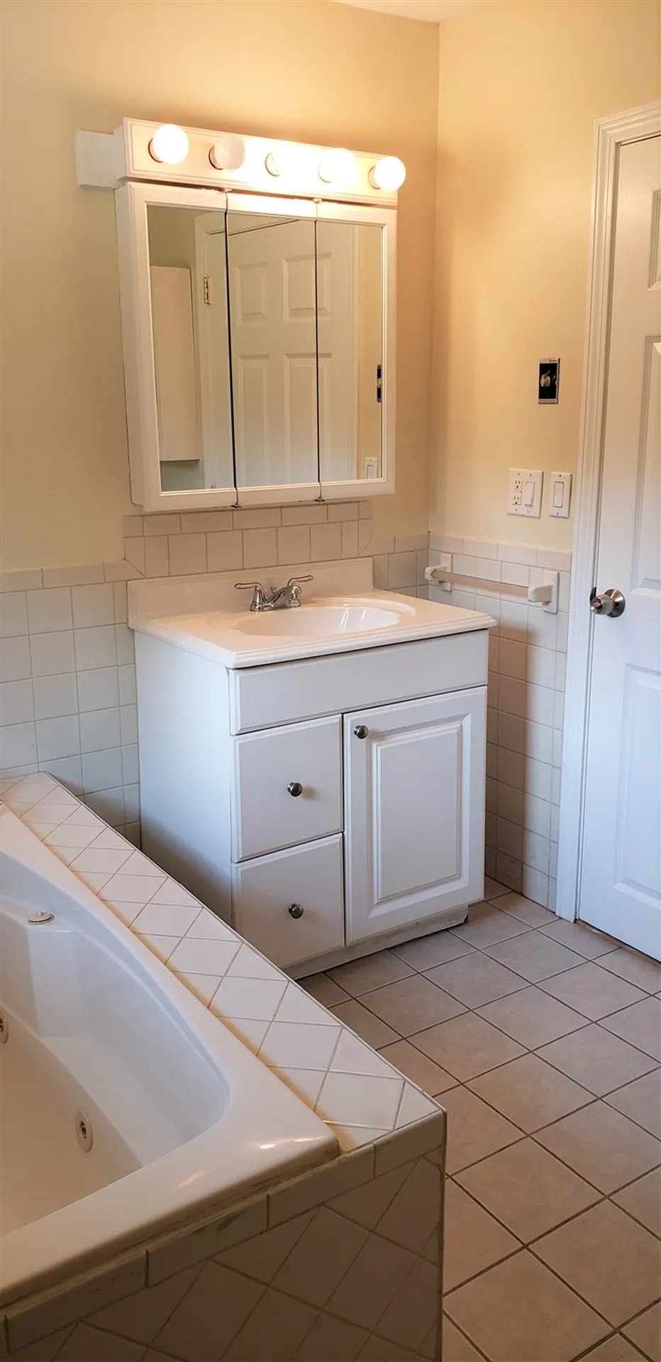 304 Oak Street Newport NH 03773